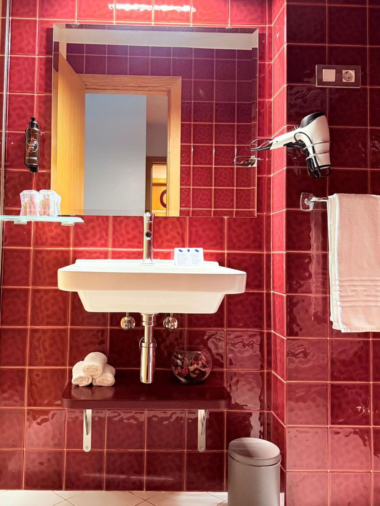 Hotel Bouza Ribadeo Luaran gambar