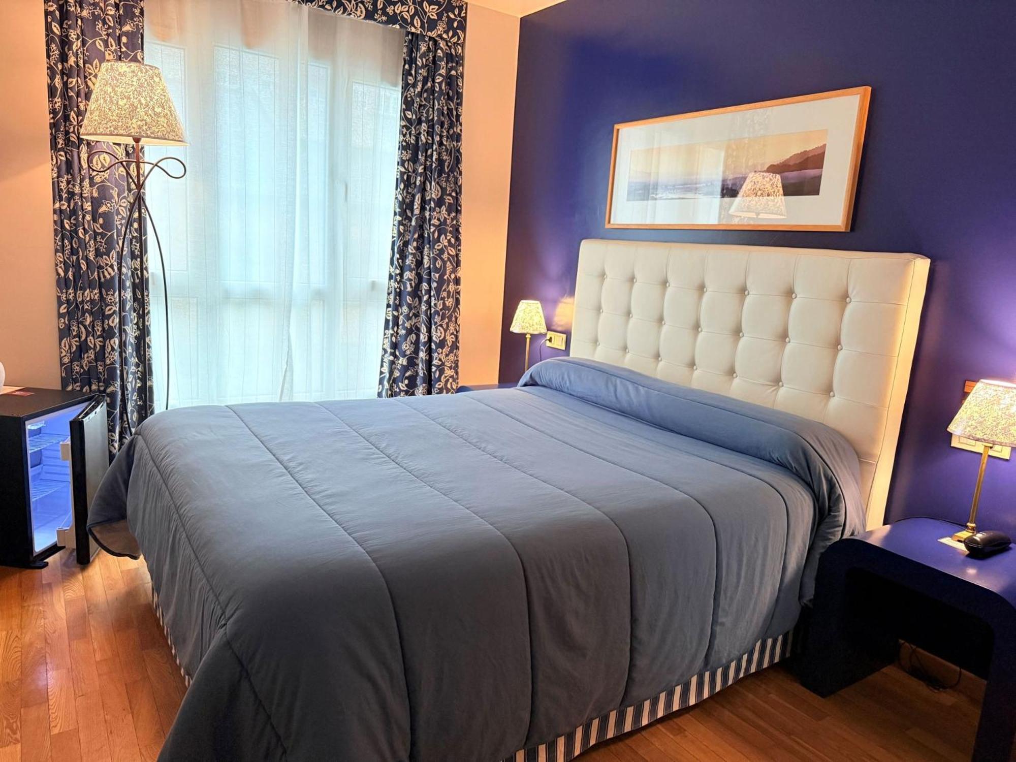 Hotel Bouza Ribadeo Luaran gambar