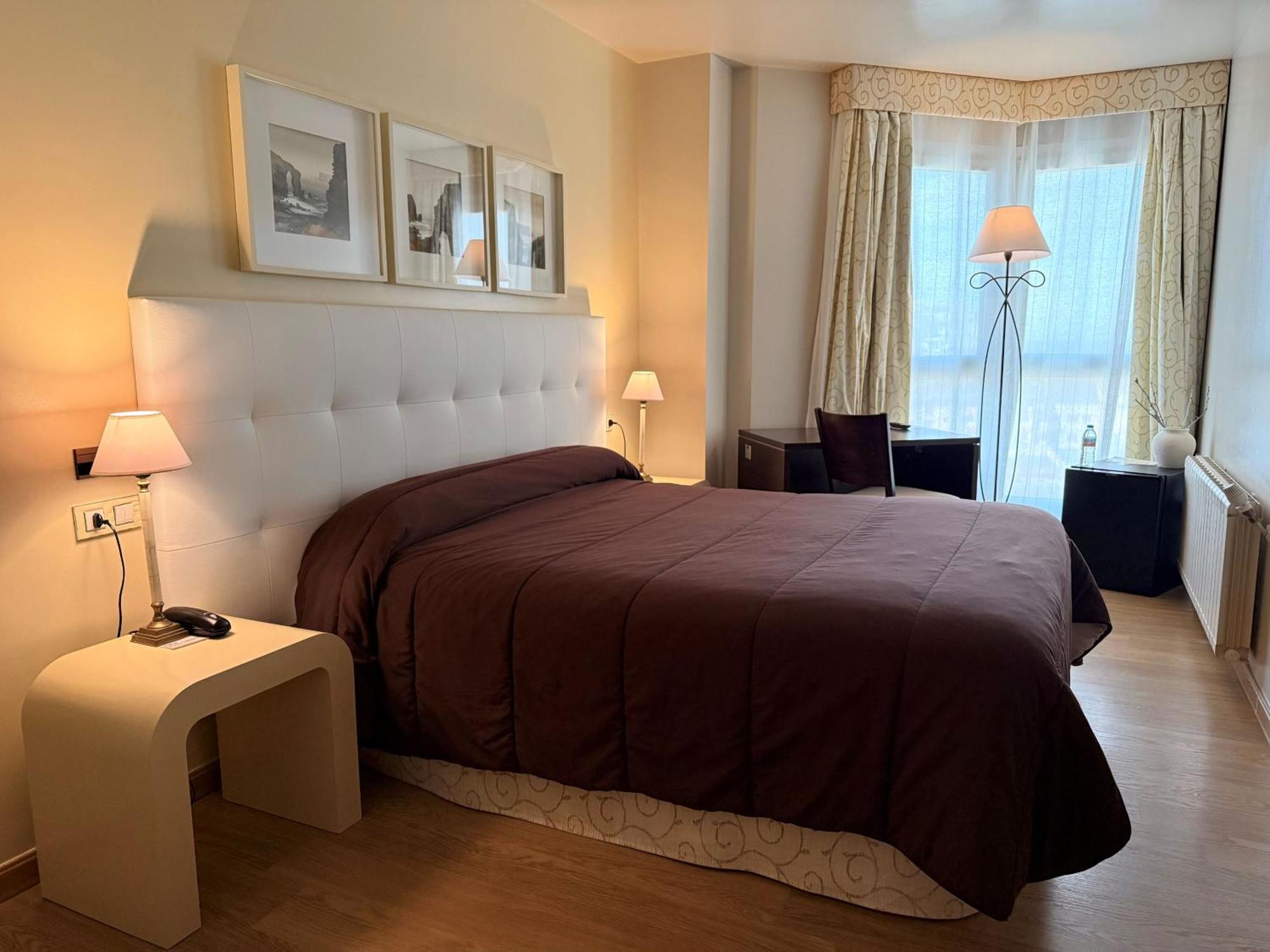 Hotel Bouza Ribadeo Luaran gambar