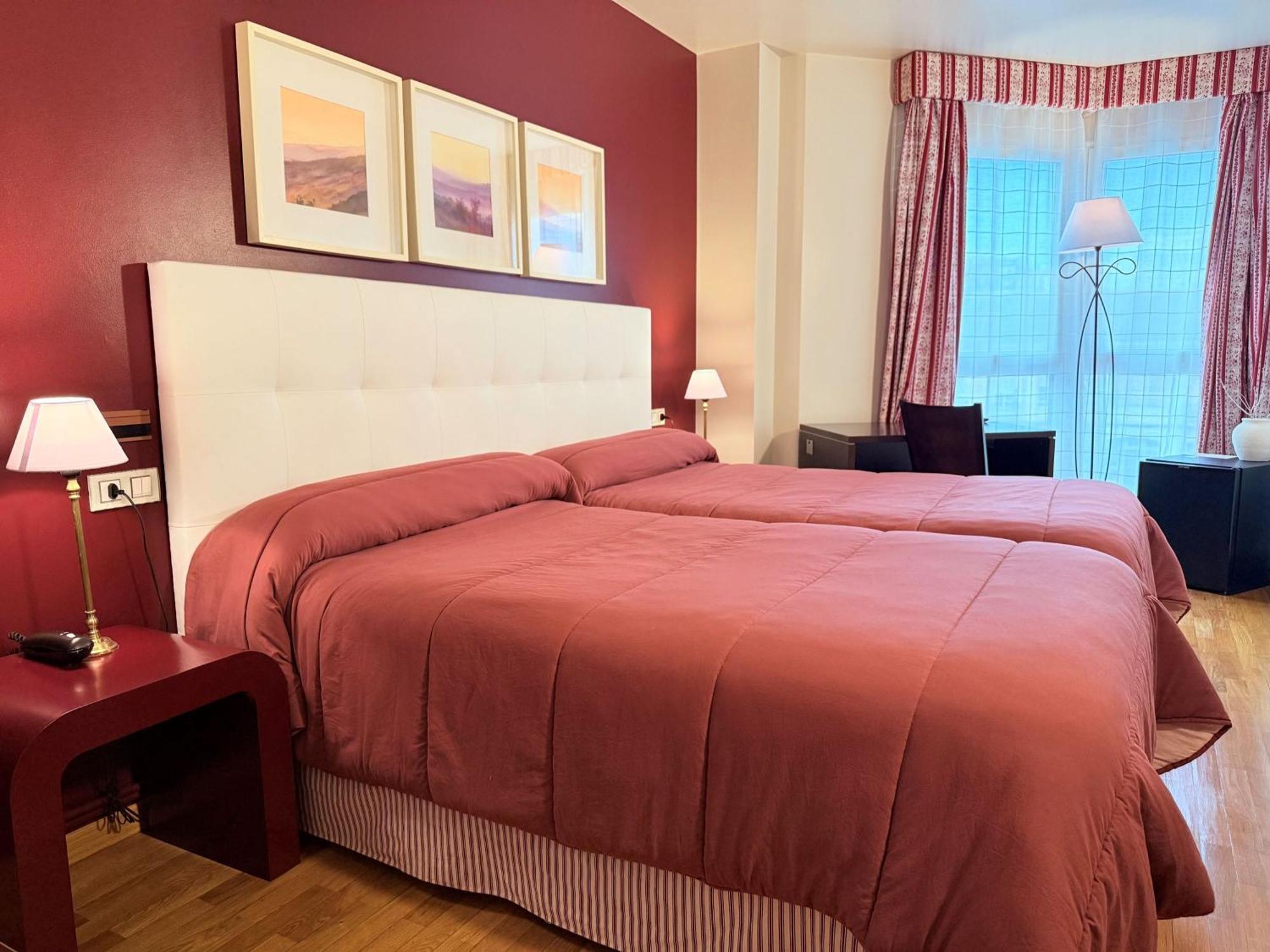 Hotel Bouza Ribadeo Luaran gambar