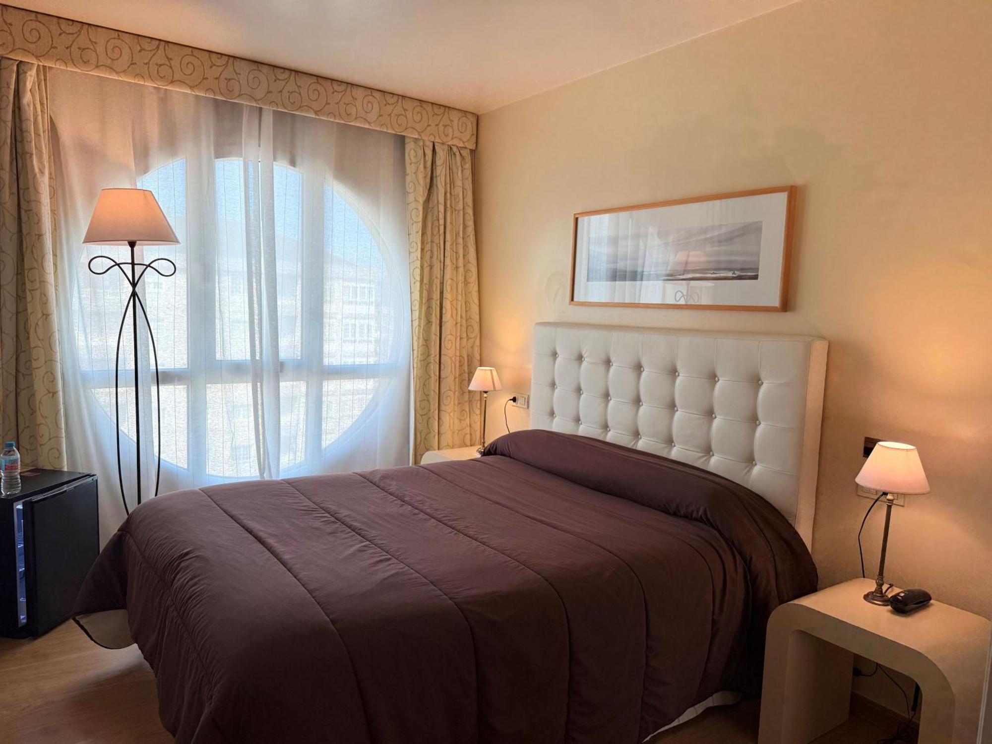 Hotel Bouza Ribadeo Luaran gambar
