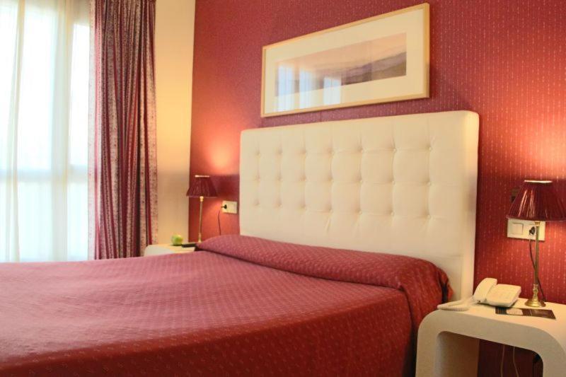 Hotel Bouza Ribadeo Luaran gambar