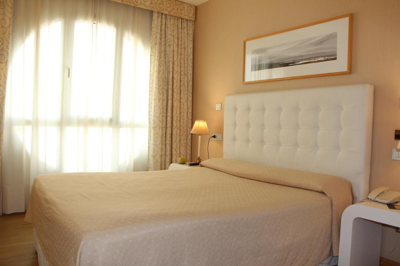 Hotel Bouza Ribadeo Luaran gambar