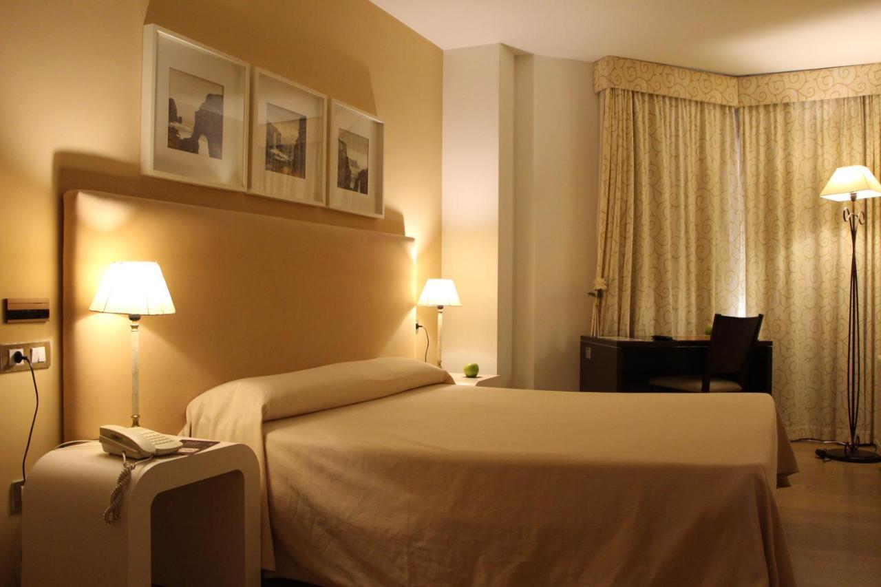 Hotel Bouza Ribadeo Luaran gambar